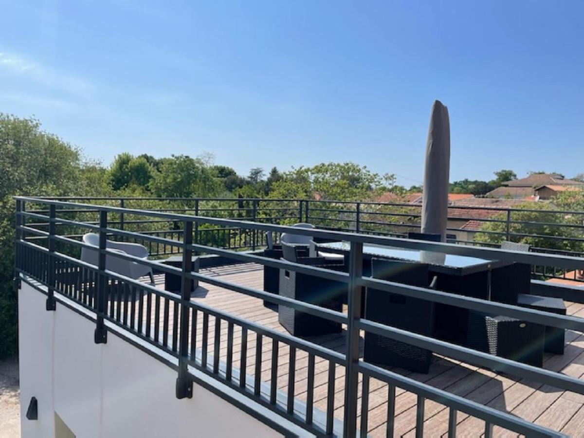 Au Coeur Du Bassin D'Arcachon,Tres Bel Appartement Avec Terrasse Однж Екстер'єр фото